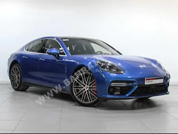 Porsche  Panamera  Turbo  2017  Sedan  Automatic  8  6,000  RWD  Blue  Gasoline