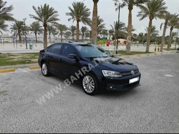 فوكس واغن  جيتا  2013  سيدان  اتوماتك  4  51,500  دفع أمامي  أسود  بنزين
