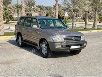 تويوتا  لاند كروزر  في اكس ار  2003  اس يو في  اتوماتك  8  449,200  دفع كلي مستمر  ذهبي  بنزين