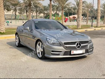 مرسيدس - بنز  اس ال كيه - كلاس  200  2013  كشف  اتوماتك  4  59,700  دفع خلفي  فضي  بنزين