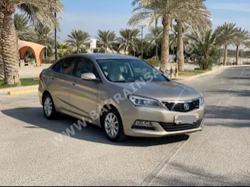 شيري  شيري  2019  سيدان  اتوماتك  4  27,250  دفع أمامي  ذهبي  بنزين