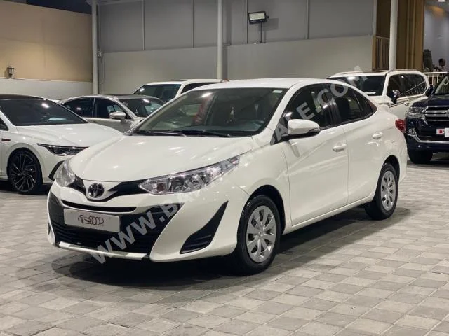 تويوتا  ياريس  2018  سيدان  اتوماتك  4  86,000  دفع أمامي  أبيض  بنزين