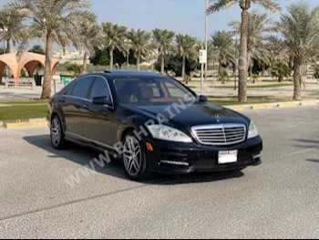 مرسيدس - بنز  اس - كلاس  550  2011  سيدان  اتوماتك  8  258,550  دفع خلفي  أسود  بنزين
