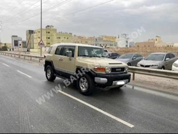 تويوتا  إف جي كروزر  2010  اس يو في  اتوماتك  6  175,550  دفع رباعي  بيج  بنزين
