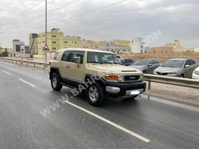 تويوتا  إف جي كروزر  2010  اس يو في  اتوماتك  6  175,550  دفع رباعي  بيج  بنزين
