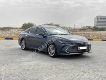 تويوتا  أفالون  لمتيد  2022  سيدان  اتوماتك  6  21,400  دفع أمامي  رمادي  بنزين