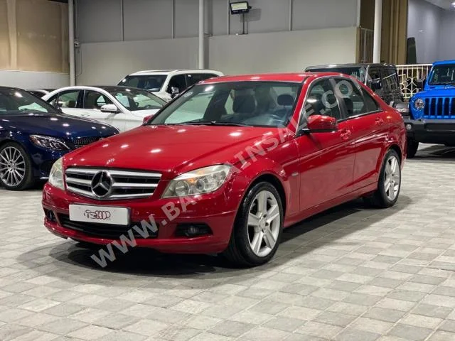 Mercedes-Benz  C-Class  200  2011  Sedan  Automatic  4  240,000  RWD  Red  Gasoline