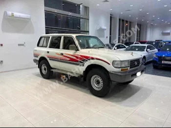 تويوتا  لاند كروزر  في اكس  1997  اس يو في  عادي  6  253,100  دفع رباعي  أبيض  بنزين