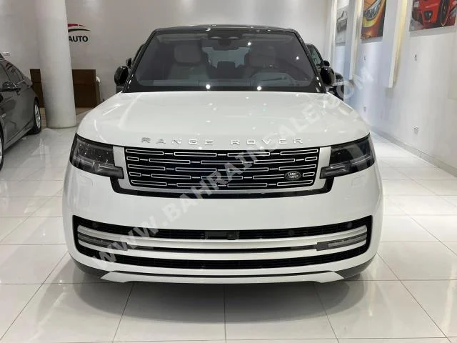 Land Rover  Range Rover  Vogue  Autobiography  2022  SUV  Automatic  8  5  AWD  White  Gasoline