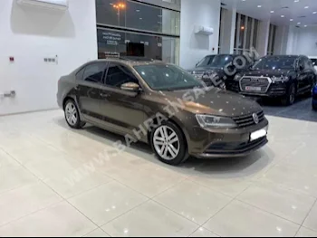 فوكس واغن  جيتا  2016  سيدان  اتوماتك  5  143,300  دفع أمامي  بني  بنزين