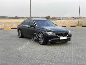 بي ام دبليو  الفئة - السابعة  740 Li  2012  سيدان  اتوماتك  6  126,700  دفع خلفي  أسود  بنزين