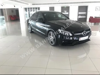 مرسيدس - بنز  سي - كلاس  63 AMG  2016  سيدان  اتوماتك  8  30,000  دفع أمامي  أسود  بنزين
