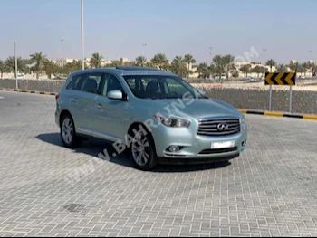 انفنيتي  كيو اكس  60  2014  اس يو في  اتوماتك  6  151,100  دفع كلي مستمر  ازرق  بنزين