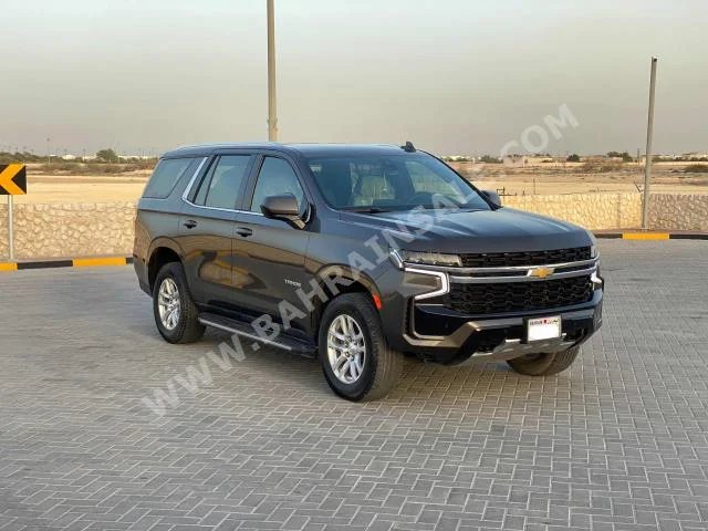 شفروليه  تاهو  2021  اس يو في  اتوماتك  8  33,350  دفع خلفي  رمادي  بنزين