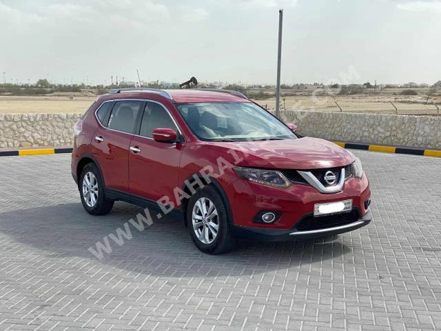نيسان  إكس - ترايل  2015  اس يو في  اتوماتك  4  166,900  دفع خلفي  أحمر  بنزين