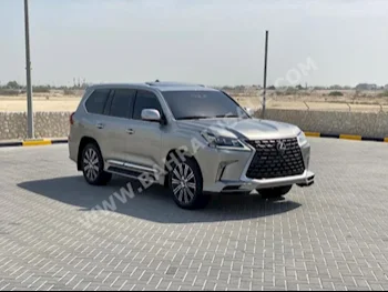 Lexus LX 570 2016 SUV Automatic 8 61,600 AWD Silver Gasoline