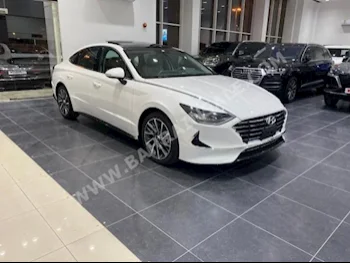 هيونداي  سوناتا  2021  سيدان  اتوماتك  4  10  دفع أمامي  أبيض  بنزين