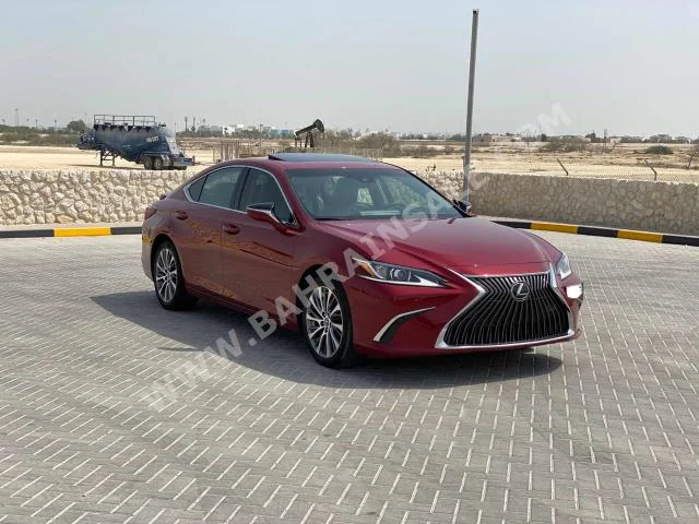 لكزس  اي اس  350  2019  سيدان  اتوماتك  6  46,150  دفع خلفي  عنابي  بنزين
