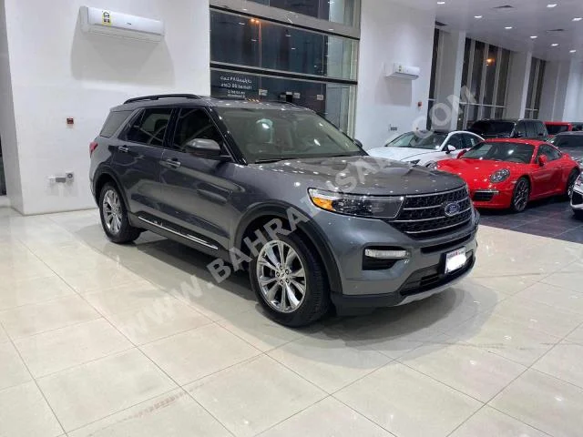 Ford  Explorer  XLT  2022  SUV  Automatic  4  7,750  RWD  Gray  Gasoline