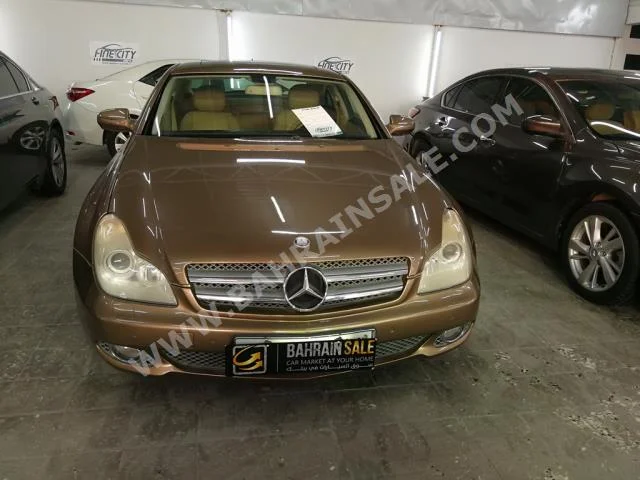 مرسيدس - بنز  سي ال اس - كلاس  350  2010  سيدان  اتوماتك  6  120,000  دفع خلفي  برونزي  بنزين