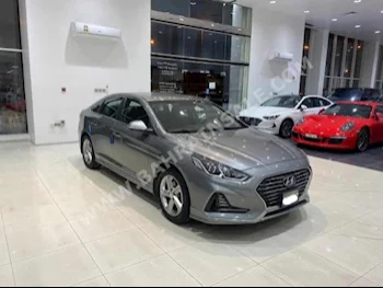 هيونداي  سوناتا  2018  سيدان  اتوماتك  4  112,500  دفع أمامي  رمادي  بنزين