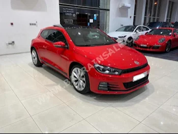 فوكس واغن  شيروكو  2015  هاتشباك  اتوماتك  4  85,600  دفع أمامي  أحمر  بنزين