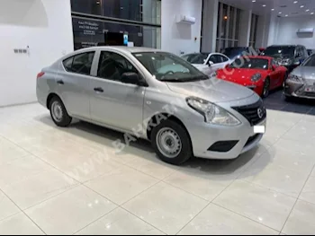 نيسان  صني  2018  سيدان  اتوماتك  4  125,000  دفع أمامي  فضي  بنزين