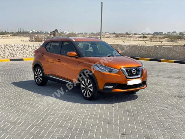 Nissan  kicks  2019  Hatchback  Automatic  4  21,700  FWD  Orange  Gasoline