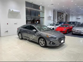 Hyundai  Sonata  2018  Sedan  Automatic  4  43,650  FWD  Gray  Gasoline