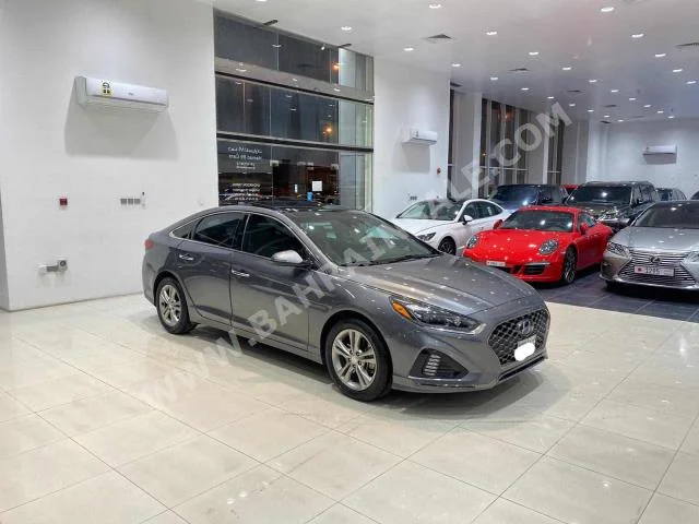 Hyundai  Sonata  2018  Sedan  Automatic  4  43,650  FWD  Gray  Gasoline
