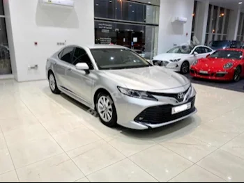 تويوتا  كامري  جي إل إي  2018  سيدان  اتوماتك  4  78,950  دفع أمامي  فضي  بنزين