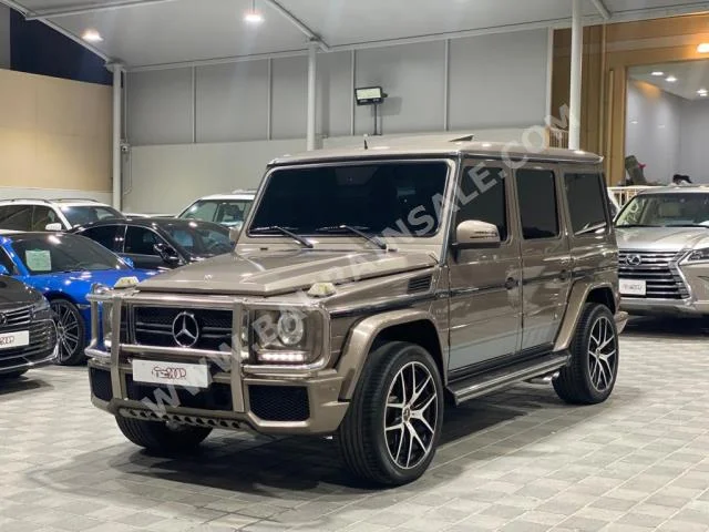 مرسيدس - بنز  جي - كلاس  63 AMG  2015  اس يو في  اتوماتك  8  200,000  دفع رباعي  بني  بنزين