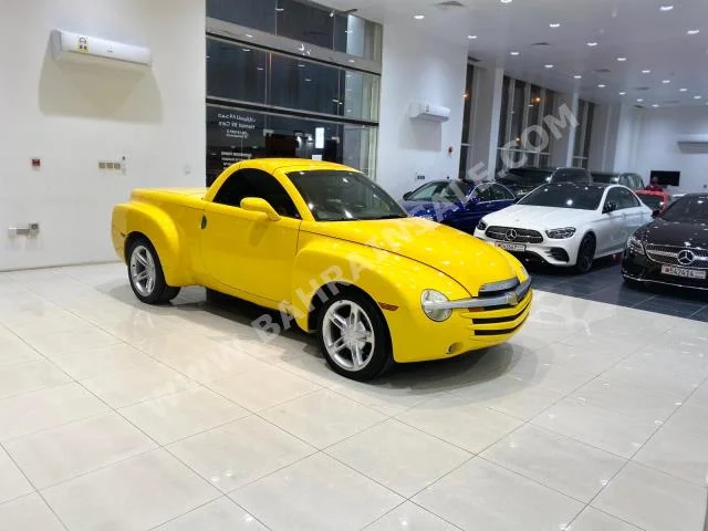 شفروليه  اس اس ار  2004  بيكب  اتوماتك  8  80,150  دفع خلفي  أصفر  بنزين