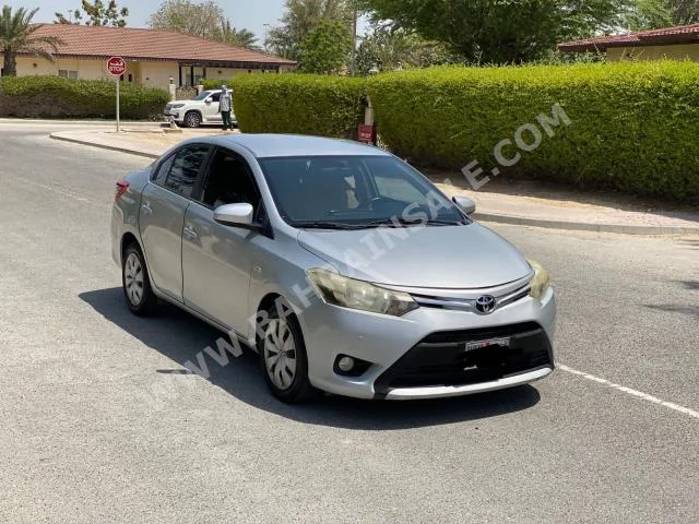 تويوتا  اكس ايه  2015  سيدان  اتوماتك  4  226,800  دفع أمامي  فضي  بنزين