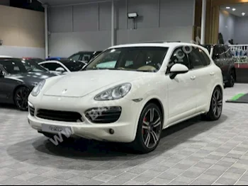 بورش  كيان  اس  2011  اس يو في  اتوماتك  8  130,000  دفع رباعي  أبيض  بنزين