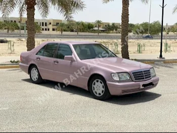 مرسيدس - بنز  280 S  1995  سيدان  اتوماتك  6  96,100  دفع أمامي  وردي  بنزين