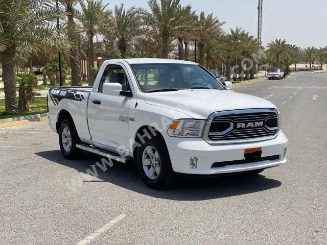 دودج  دورانغو  2018  بيكب  اتوماتك  8  177,700  دفع أمامي  أبيض  بنزين