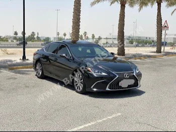 لكزس  اي اس  350  2020  سيدان  اتوماتك  6  84,900  دفع أمامي  أسود  بنزين