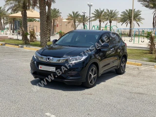 هوندا  اتش ار في  2021  اس يو في  اتوماتك  4  16,800  دفع خلفي  أسود  بنزين