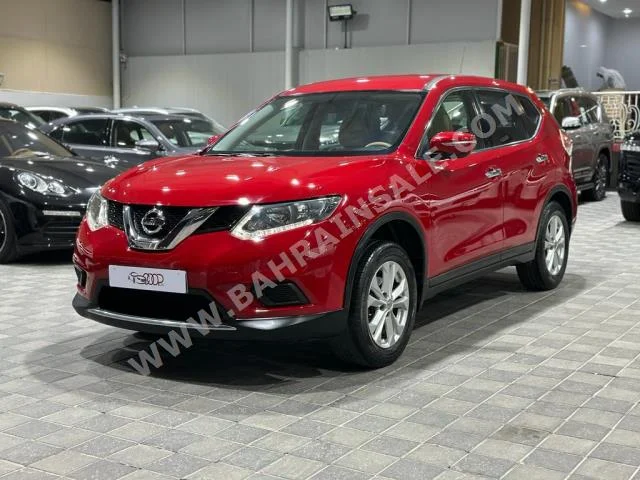 Nissan  X-Trail  2015  SUV  Automatic  4  150,000  RWD  Red  Gasoline