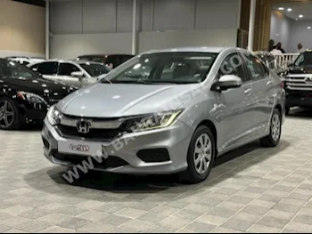 Honda  City  2019  Sedan  Automatic  4  118,000  FWD  Silver  Gasoline