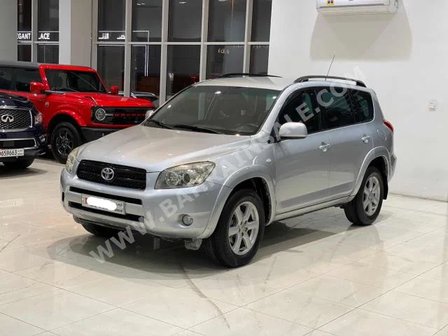 Toyota  Rav 4  2007  SUV  Automatic  4  342,850  RWD  Silver  Gasoline