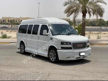 جي ام سي  سافانا  اكسبلورر لمتد اس اي  2014  اس يو في  اتوماتك  8  49,700  دفع خلفي  أبيض  بنزين