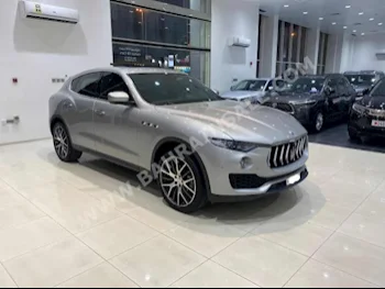 مزاراتي  إس أر  222  2018  اس يو في  اتوماتك  6  133,850  دفع كلي مستمر  فضي  بنزين