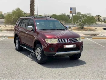 متسوبيشي  باجيرو  سبورت  2010  اس يو في  اتوماتك  6  178,800  دفع رباعي  أحمر  بنزين