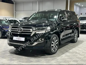 Toyota  Land Cruiser  GXR  2019  SUV  Automatic  8  65,000  4WD  Black  Gasoline