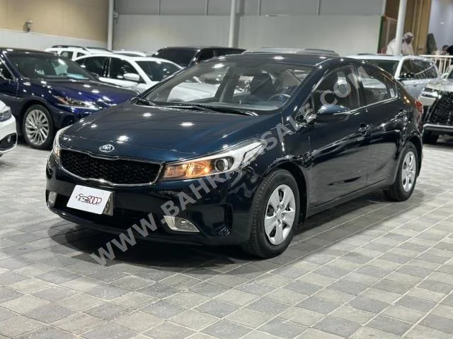 Kia  Cerato  2018  Sedan  Automatic  4  69,000  FWD  Dark Blue  Gasoline