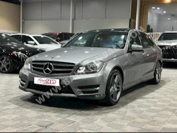 Mercedes-Benz  C-Class  200  2013  Sedan  Automatic  4  200,000  FWD  Gray  Gasoline