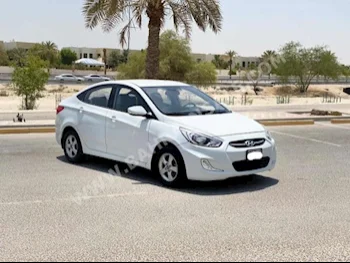 هيونداي  اكسنت  1.6  2018  سيدان  اتوماتك  4  93,700  دفع أمامي  أبيض  بنزين
