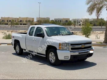 شفروليه  سلفرادو  ال تي زد  2012  بيكب  اتوماتك  8  238,200  دفع رباعي  أبيض  بنزين